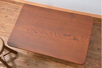 アンティーク家具　アンティーク 古い栓材の角型ちゃぶ台(1)(テーブル、机)