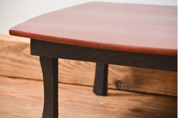 レトロ家具　古い木のレトロな朱塗り小さなちゃぶ台(テーブル、机)