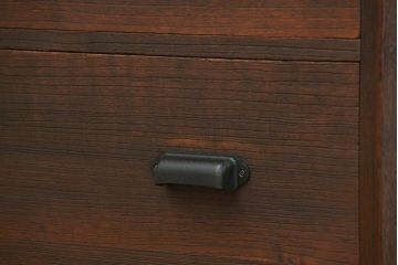 アンティーク家具　アンティーク 古い木のシンプルな脚付きローチェスト(1)(ローボード)