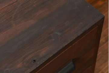 アンティーク家具　アンティーク 古い木のシンプルな脚付きローチェスト(2)(ローボード)