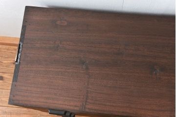 アンティーク家具　アンティーク 古い木のシンプルな脚付きローチェスト(3)(ローボード)