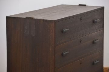 アンティーク家具　アンティーク 古い木のシンプルな脚付きローチェスト(3)(ローボード)