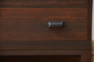 アンティーク家具　アンティーク 古い木のシンプルな脚付きローチェスト(3)(ローボード)