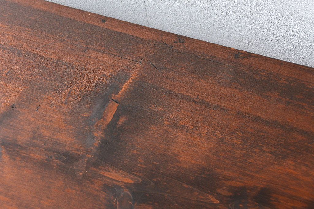 アンティーク家具　アンティーク 古い木の脚付きモールガラス収納棚(ローボード、飾り棚)