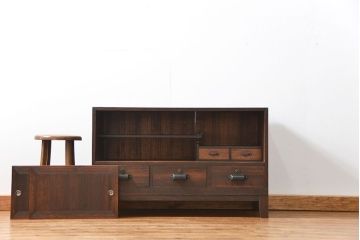 レトロ家具　昭和レトロ 古い木のシンプルな脚付きローボード(収納棚)