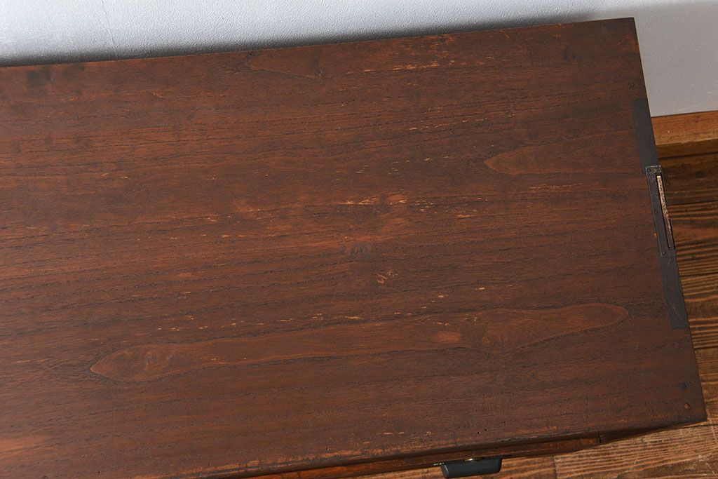 レトロ家具　昭和レトロ 古い木のシンプルな脚付きローボード(収納棚)