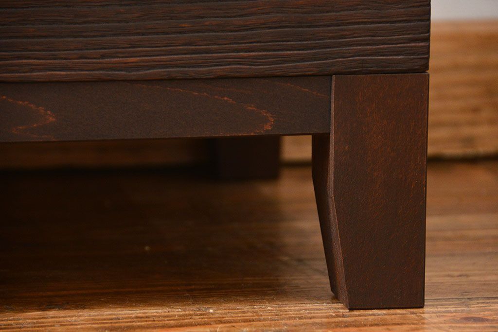 レトロ家具　昭和レトロ 古い木のシンプルな脚付きローボード(収納棚)