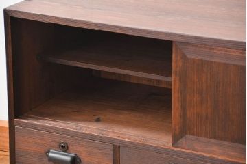 レトロ家具　昭和レトロ 古い木のシンプルな脚付きローボード(収納棚)