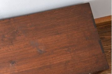 レトロ家具　昭和レトロ 古い木のアンティークダイヤガラス脚付きローボード(収納棚、TVボード)