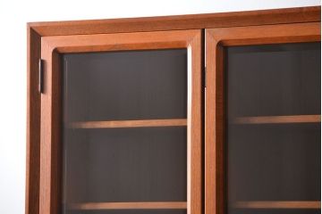 ヴィンテージ家具　1970年代　国産北欧デザインビンテージキャビネット(食器棚、収納棚、カップボード)