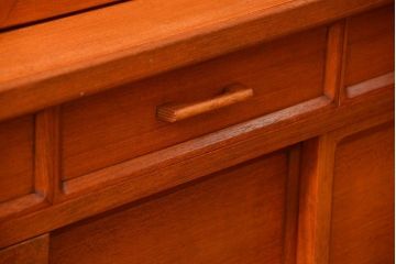 ヴィンテージ家具　1970年代　国産北欧デザインビンテージキャビネット(食器棚、収納棚、カップボード)