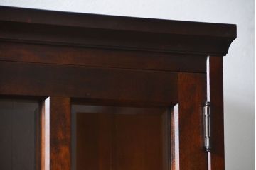 中古　北海道民芸家具　二段重ね食器棚(定価約35万円)(キッチンキャビネット、カップボード)