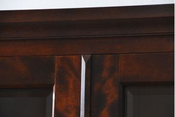 中古　北海道民芸家具　二段重ね食器棚(定価約35万円)(キッチンキャビネット、カップボード)