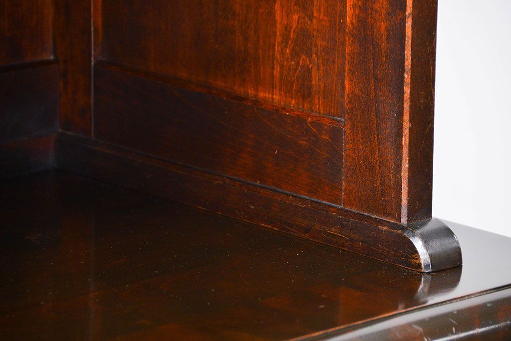 中古　北海道民芸家具　二段重ね食器棚(定価約35万円)(キッチンキャビネット、カップボード)