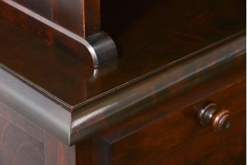 中古　北海道民芸家具　二段重ね食器棚(定価約35万円)(キッチンキャビネット、カップボード)