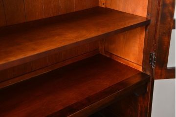 中古　北海道民芸家具　二段重ね食器棚(定価約35万円)(キッチンキャビネット、カップボード)