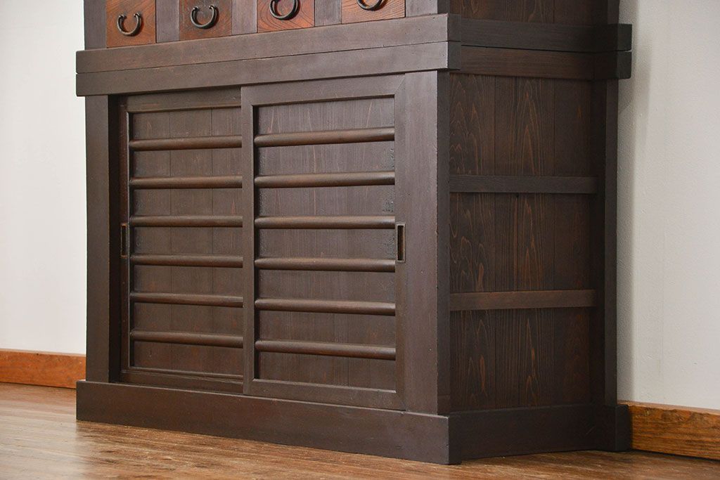 アンティーク家具　古民具・骨董 二段重ね四尺水屋箪笥(食器棚、収納棚)