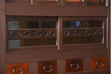 アンティーク家具　古民具・骨董 二段重ね四尺水屋箪笥(食器棚、収納棚)