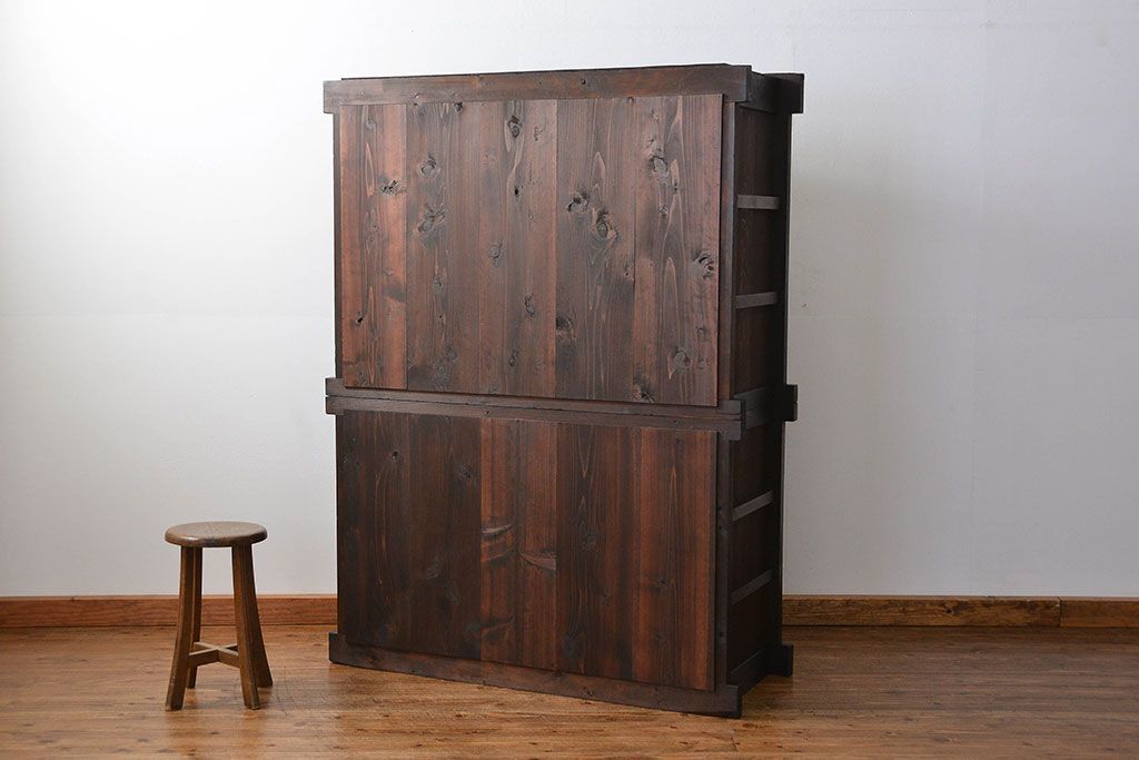 アンティーク家具　古民具・骨董 二段重ね四尺水屋箪笥(食器棚、収納棚)