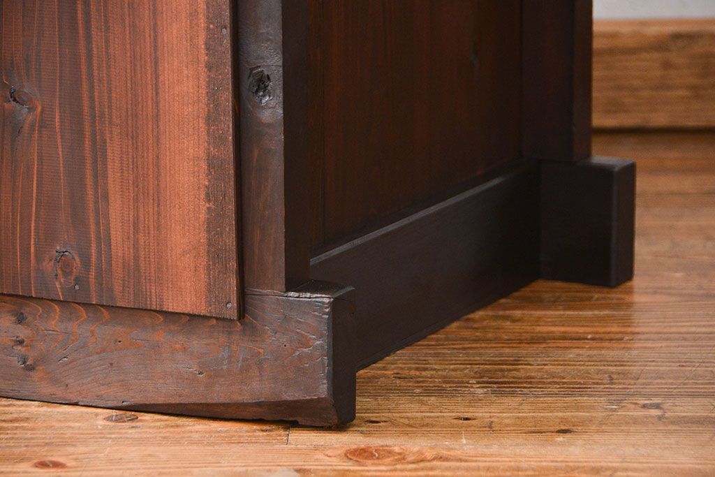 アンティーク家具　古民具・骨董 二段重ね四尺水屋箪笥(食器棚、収納棚)