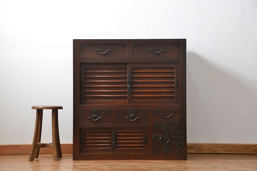 アンティーク家具　古民具・骨董 味わい深い関西帳場箪笥(時代箪笥)