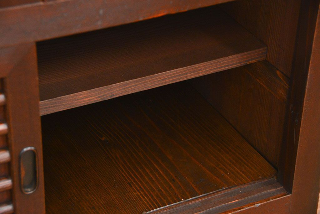 アンティーク家具　古民具・骨董 味わい深い関西帳場箪笥(時代箪笥)