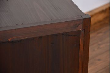 アンティーク家具　古民具・骨董 作りの良い三杯引き出し収納棚(時代箪笥、ローボード、置き床)