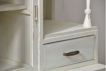 レトロ家具　アンティークペイント仕上げ　レトロな作業台付き食器棚(収納棚、キッチンキャビネット)