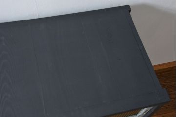 アンティーク家具　アンティークペイント　モールガラス入りの鉄脚収納棚(サイドボード、戸棚)