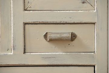 アンティーク家具　アンティークペイント　脚付き収納棚(戸棚、キャビネット、食器棚)