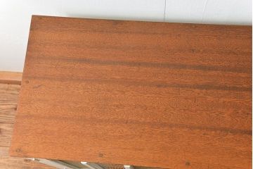 アンティーク家具　アンティークペイント　かわいい脚付きキッチンキャビネット(2)(食器棚、収納棚)