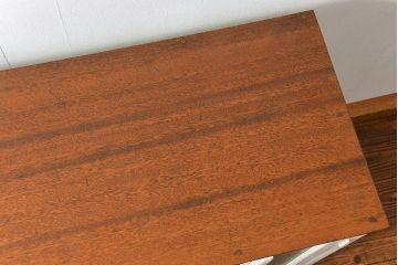 アンティーク家具　アンティークペイント　かわいい脚付きキッチンキャビネット(2)(食器棚、収納棚)