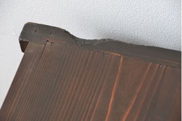 アンティーク家具　アンティーク 古い木のモールガラス収納棚(食器棚、飾り棚)