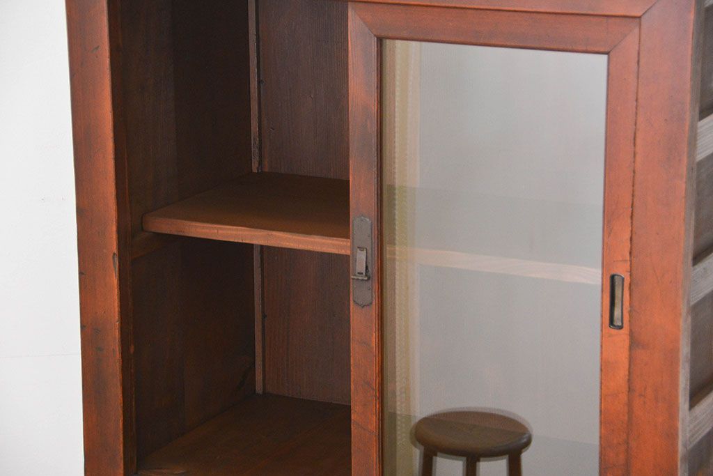 アンティーク家具　古民具・骨董 シンプルな三尺関西収納棚(水屋箪笥、ガラスケース、食器棚)