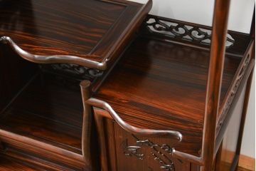 アンティーク家具　古民具・骨董 重厚な黒檀飾り棚(唐木、茶棚、時代箪笥)　