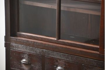 アンティーク家具　古民具・骨董 大きな19杯引き出し収納棚(薬箪笥、チェスト、百味箪笥、ガラスケース)