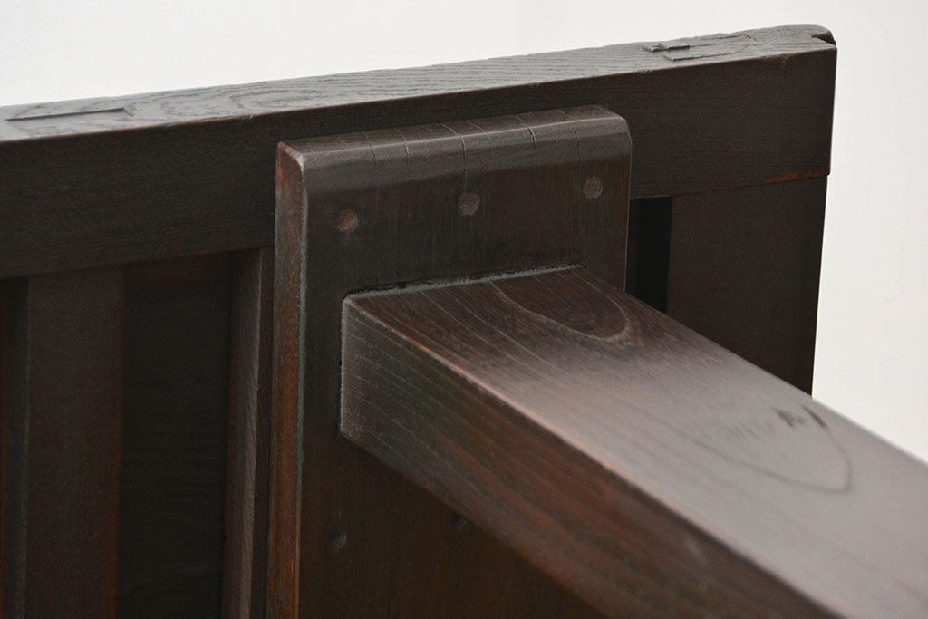 アンティーク家具　古民具・骨董　アンティーク蔵戸ダイニングテーブル