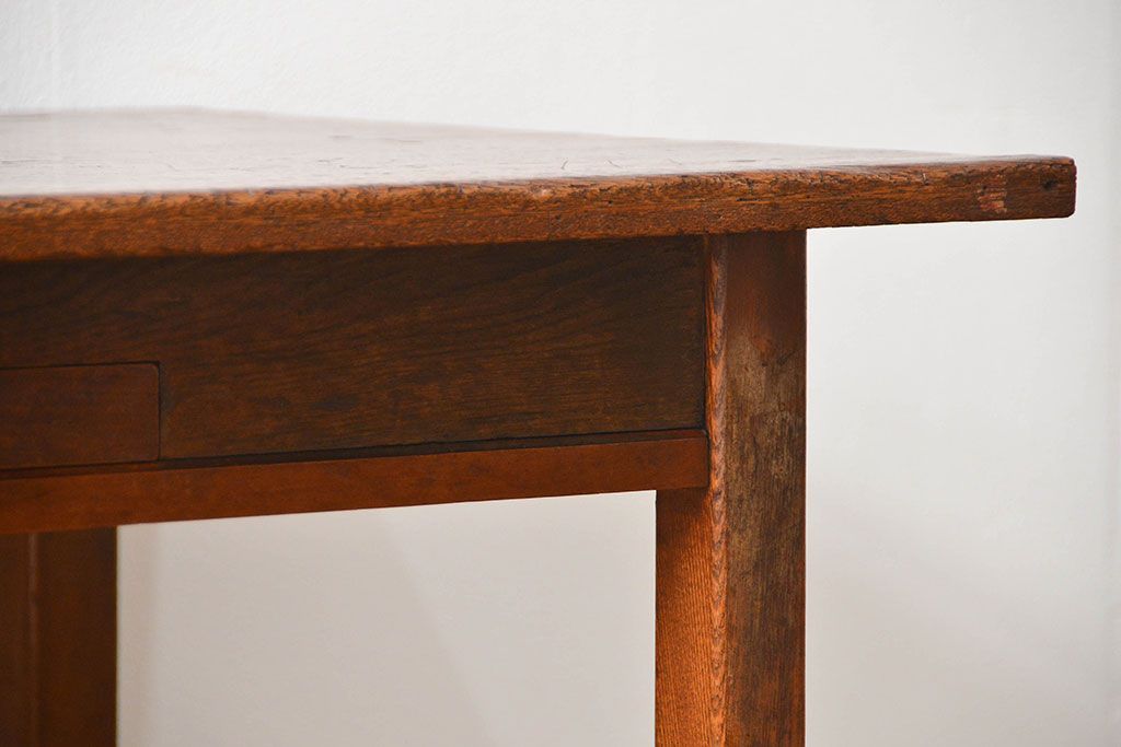 アンティーク家具　アンティーク 両面引き出しの横長テーブル(机、作業台)