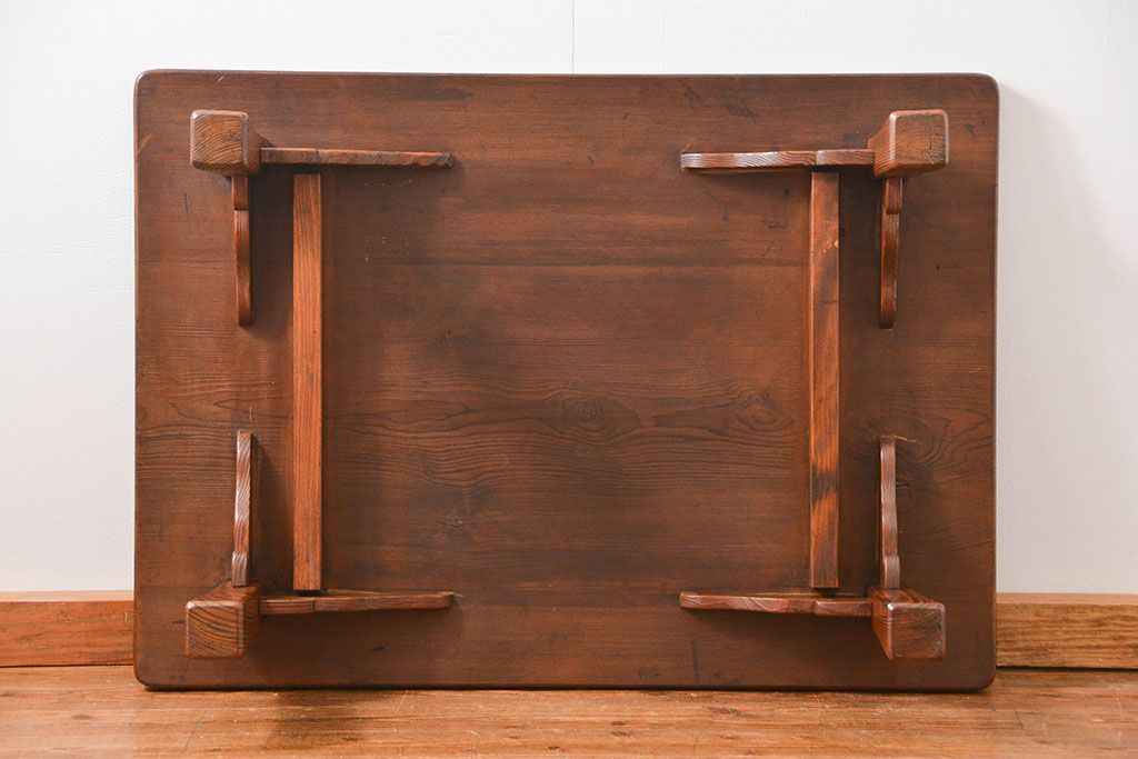 アンティーク家具　古民具・骨董 高級杉材 上品な浮造り仕上げの座卓(和風テーブル、机)　