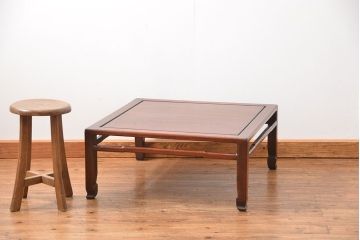 アンティーク家具　古民具・骨董 小振りな唐木座卓(テーブル、机)　