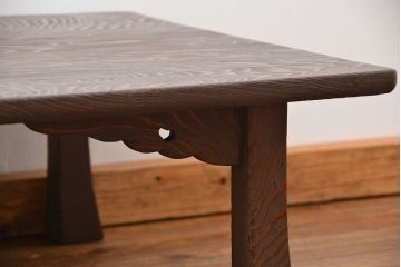 アンティーク家具　古民具・骨董 高級杉材 杢目の素晴らしい浮造り仕上げ座卓(テーブル・机)