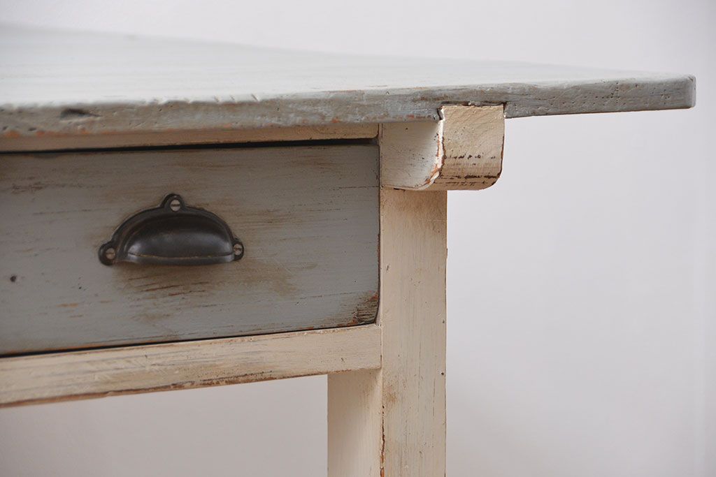 アンティーク家具　アンティークペイント かわいい2杯引き出し平机(1)(テーブル、デスク、在宅ワーク、在宅用)