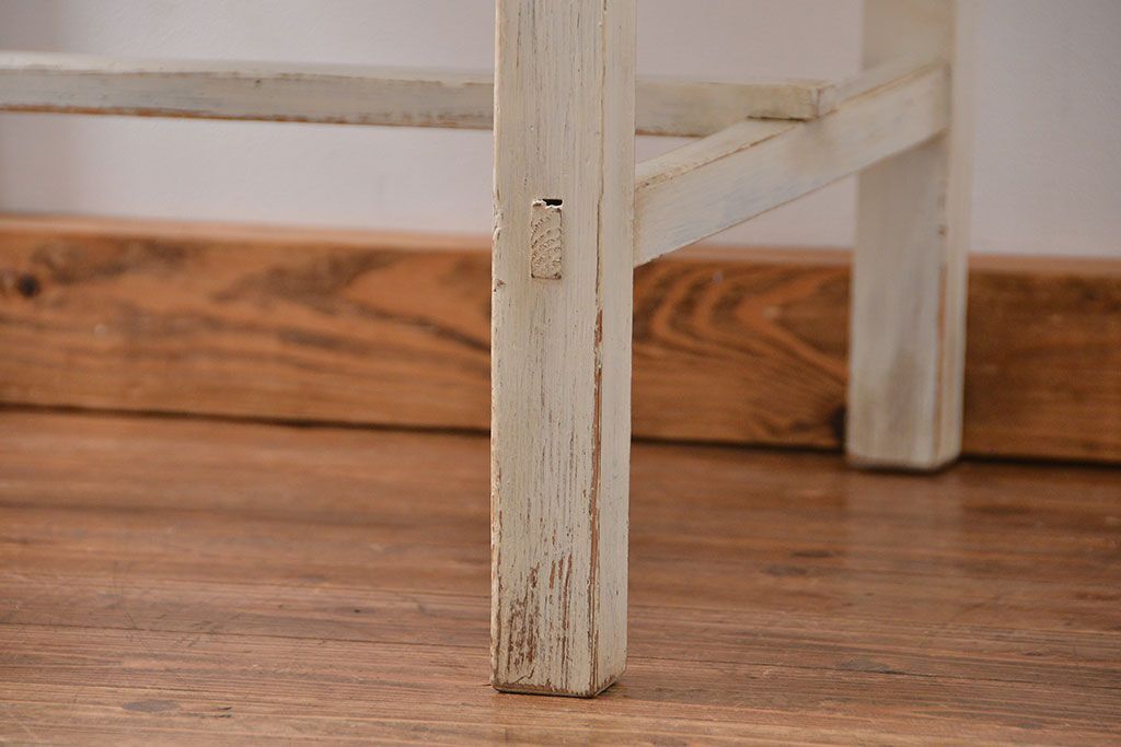 アンティーク家具　アンティークペイント かわいい2杯引き出し平机(1)(テーブル、デスク、在宅ワーク、在宅用)