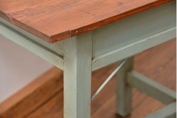 レトロ家具　アンティークペイント　古い木のレトロな平机(デスク)