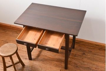 レトロ家具　昭和レトロ 古い木のシンプルな平机(テーブル、デスク、在宅ワーク、在宅用)　