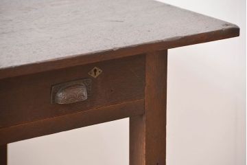 レトロ家具　昭和レトロ 古い木のシンプルな平机(テーブル、デスク、在宅ワーク、在宅用)　