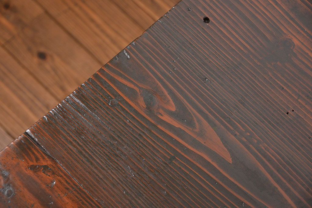 アンティーク家具　アンティーク 古い木の使い込まれた平机(テーブル、デスク、在宅ワーク、在宅用)　