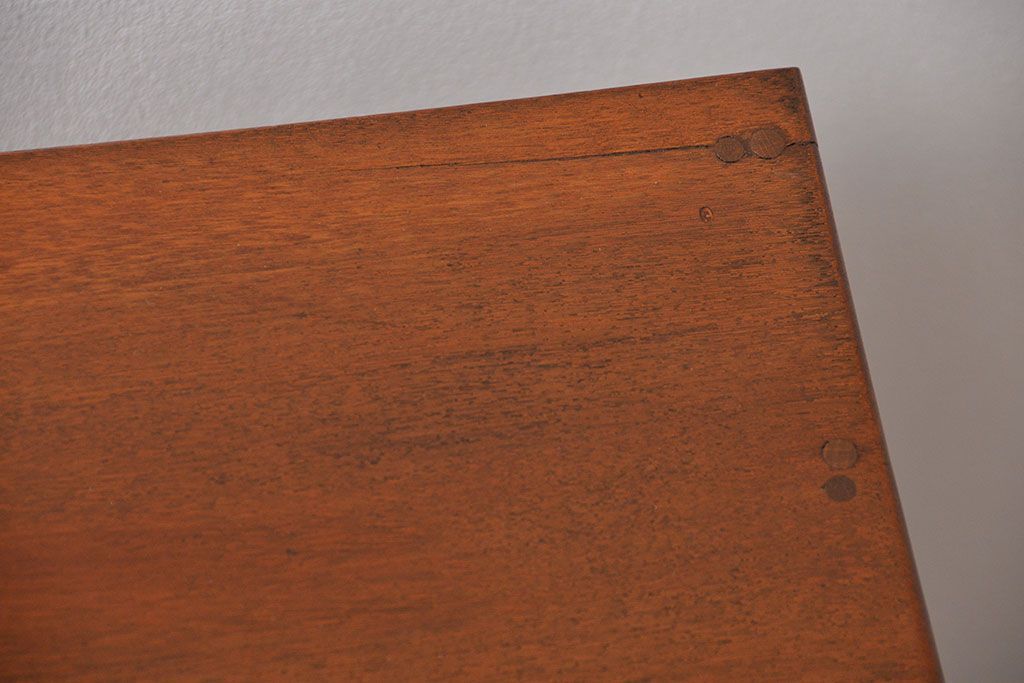 レトロ家具　アンティーク レトロなデザインの古い平机(テーブル、デスク、在宅ワーク、在宅用)　