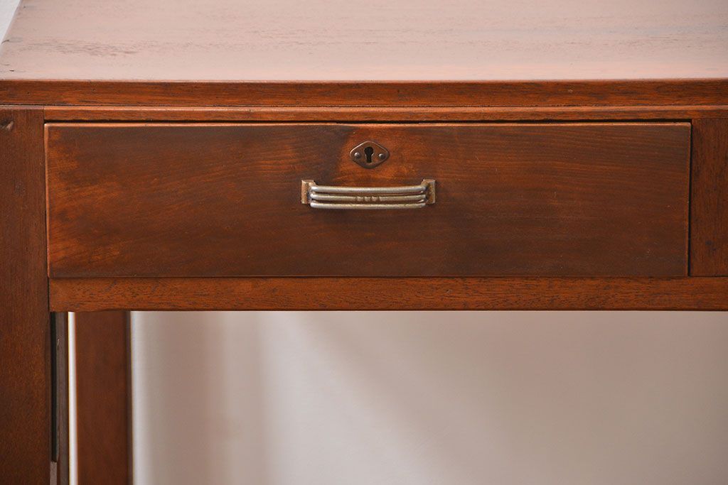 レトロ家具　アンティーク レトロなデザインの古い平机(テーブル、デスク、在宅ワーク、在宅用)　