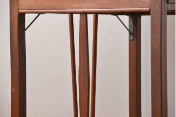 レトロ家具　アンティーク レトロなデザインの古い平机(テーブル、デスク、在宅ワーク、在宅用)　